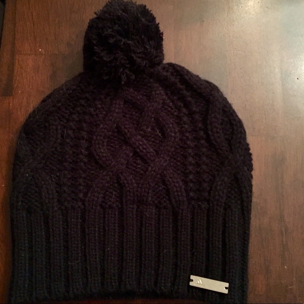 Black Adidas hat